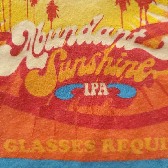 Watermans Brewing Co T Shirt Medium Abundant Sunshine IPA Retro Yellow NC Coast - Picture 11 of 13